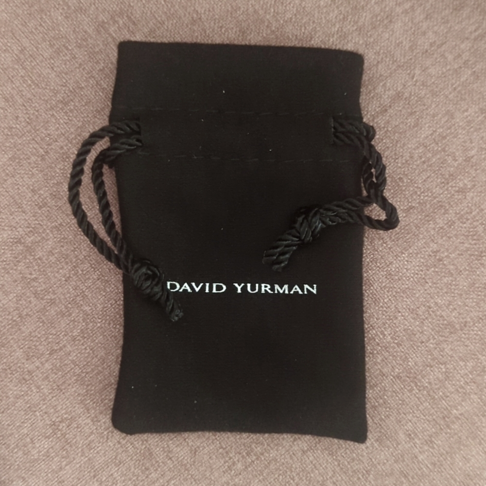 NWOT Authentic David Yurman Box, Card, Cleaning Cloth and 2 Ring Pouch Set - Picture 3 of 5